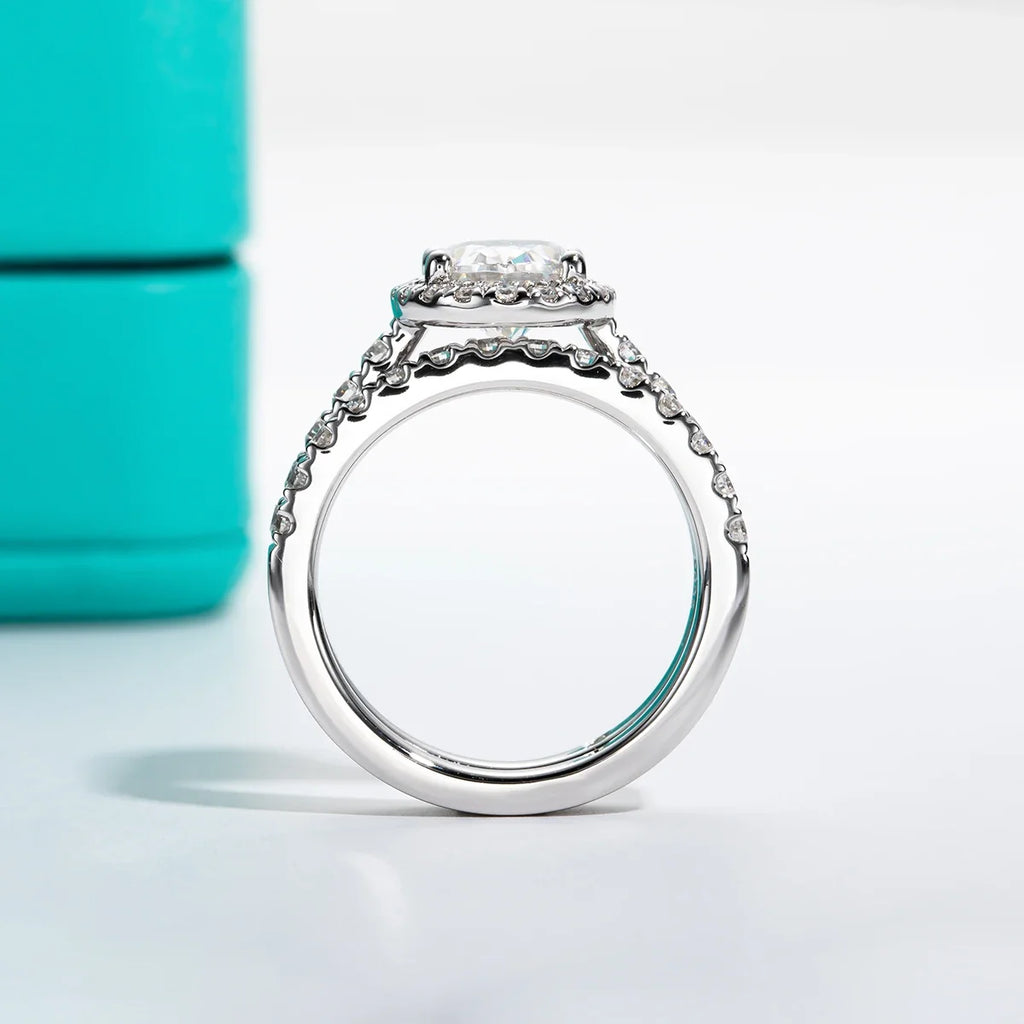 2 CT Oval Cut Moissanite Bridal Ring Set-1