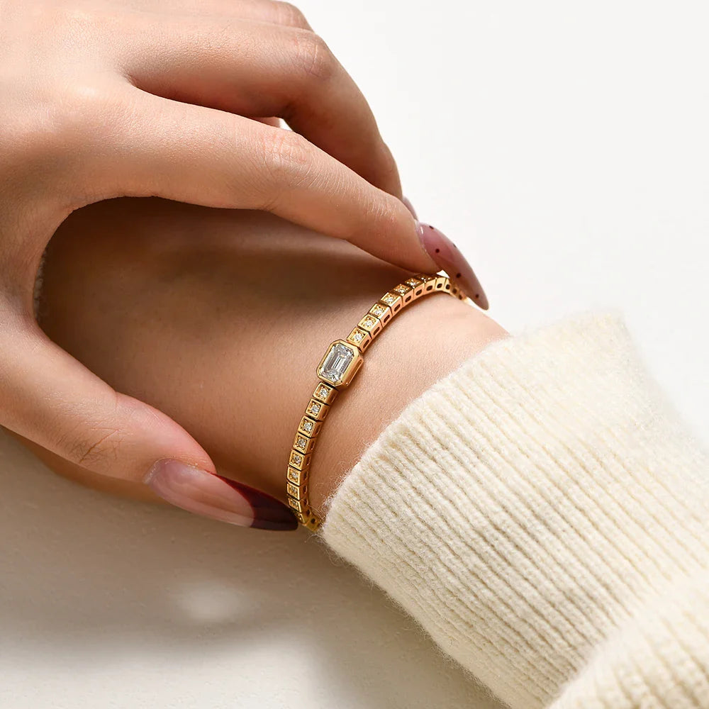 VVS1 D Moissanite Tennis Bracelet for Timeless Elegance-4