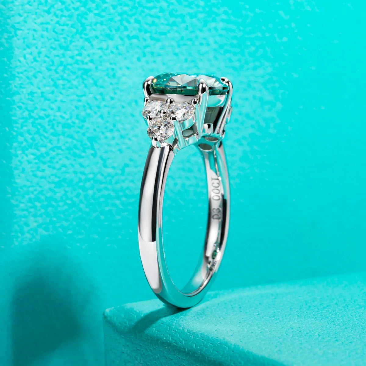 3 CT Round Cut Green Stone Moissanite Engagement Ring-2